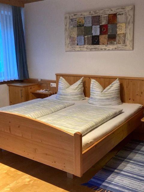 גמונד Pension & Ferienwohnung Dullnig מראה חיצוני תמונה