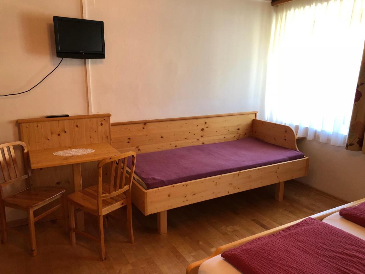 גמונד Pension & Ferienwohnung Dullnig מראה חיצוני תמונה